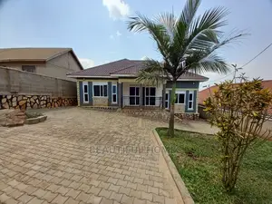 Furnished 4bdrm House in Kira 1 for Sale