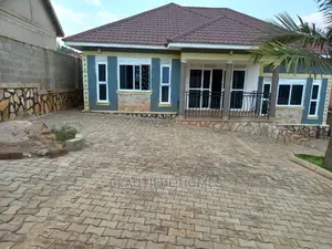 Furnished 4bdrm House in Kira 1 for Sale