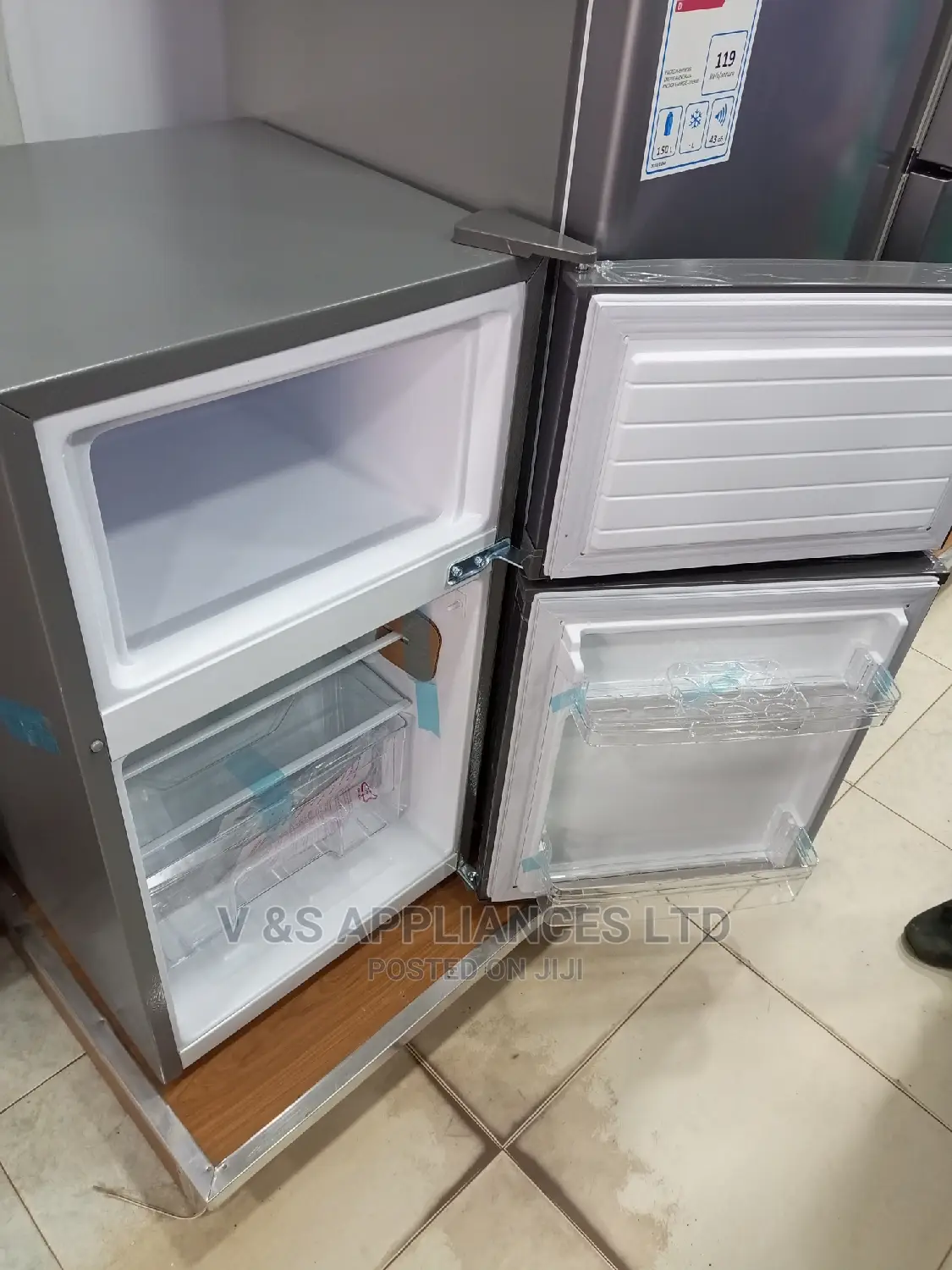 100l Hisense Double Doors