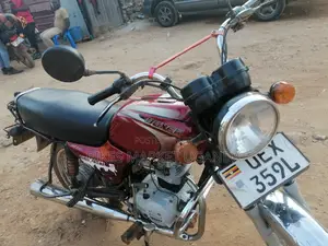 Bajaj 2019 Red