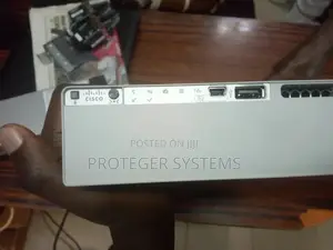 Cisco 9300L 24 GE Poe Ports