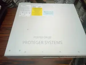 Cisco 9300L 24 GE Poe Ports