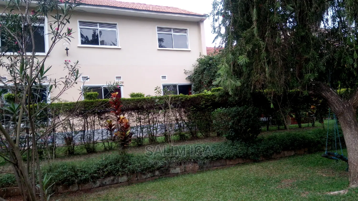 Furnished 2bdrm Block of Flats in Kololo Property, Central Division