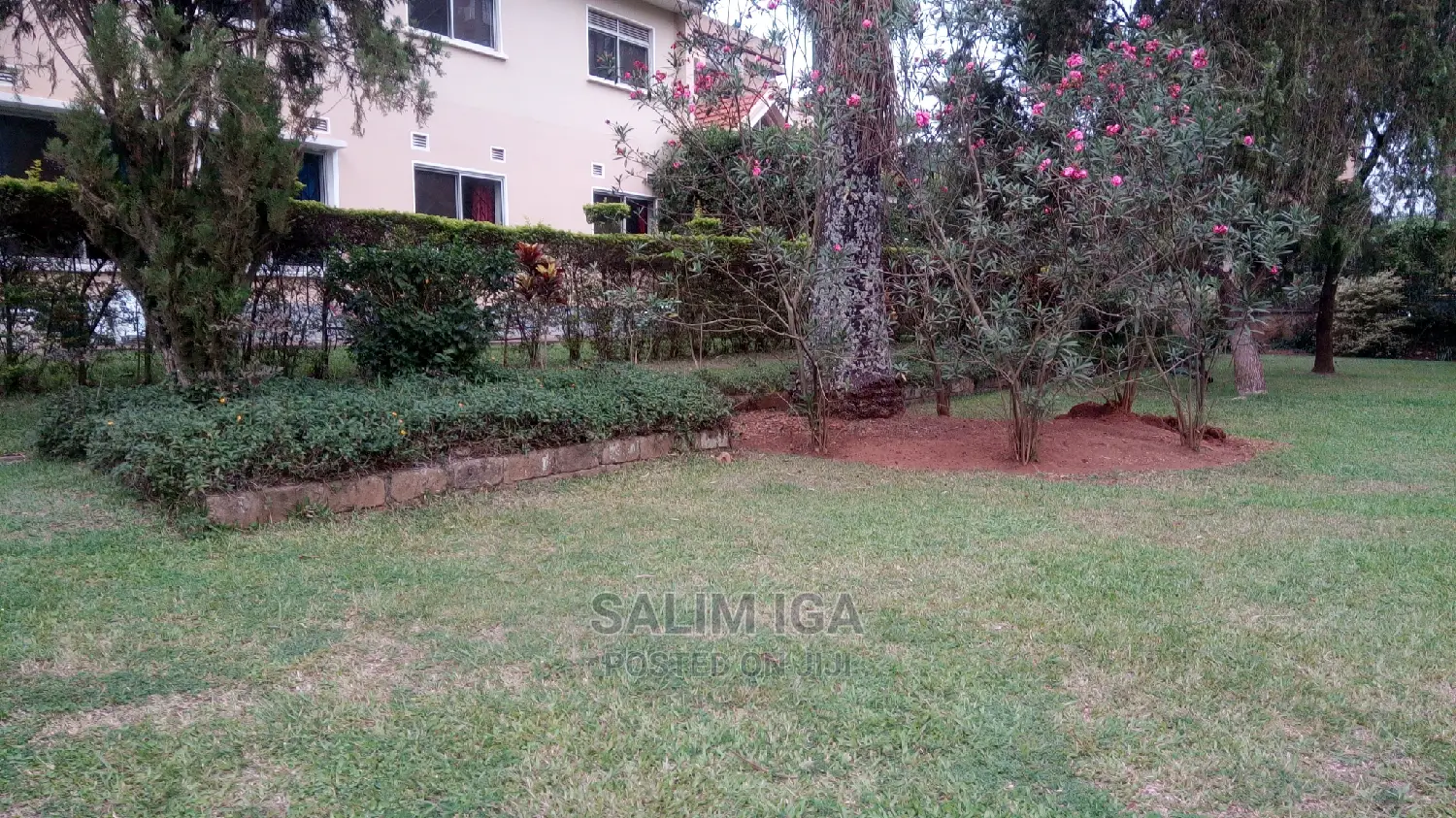 Furnished 2bdrm Block of Flats in Kololo Property, Central Division