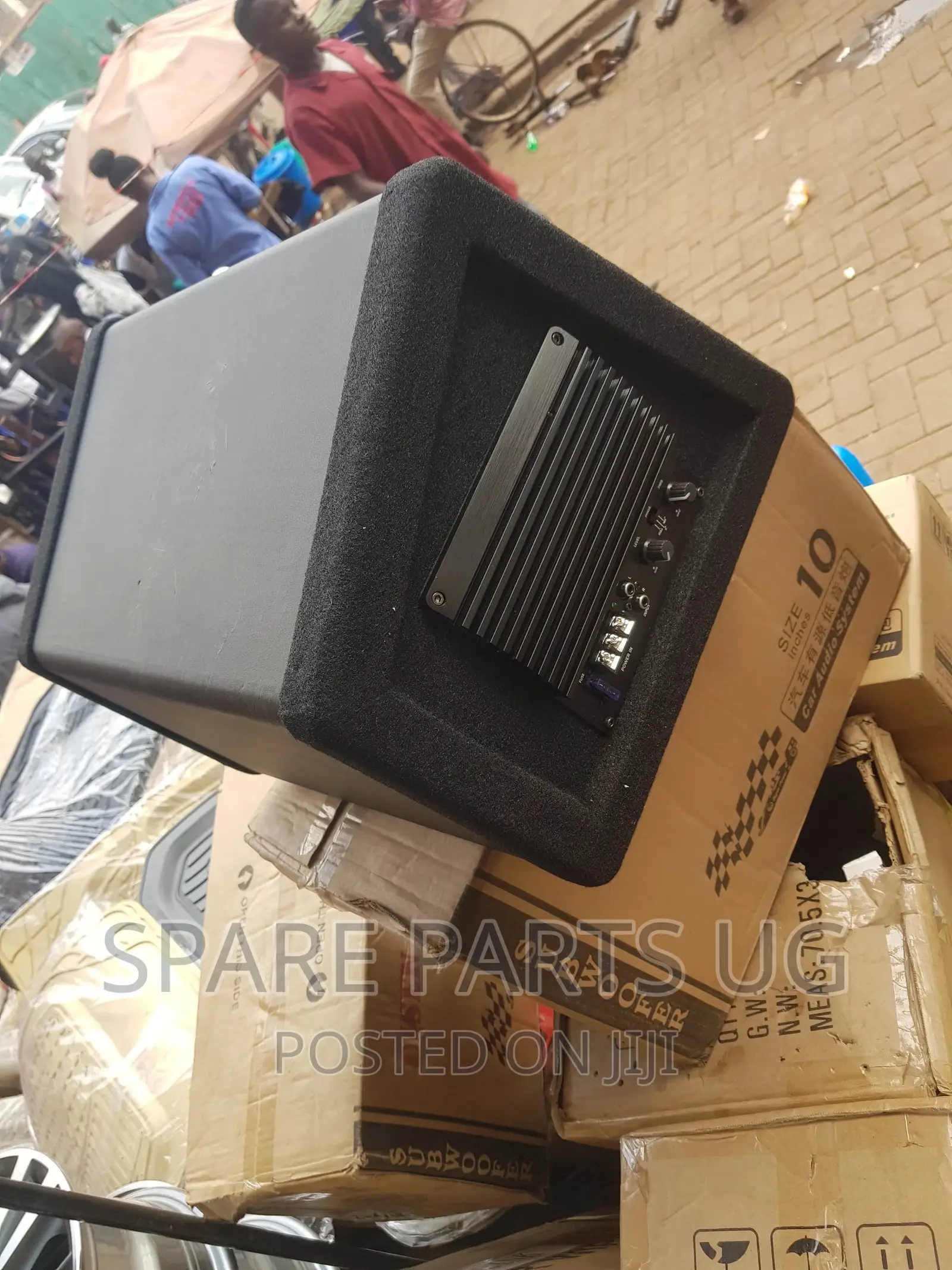 Powerful Deep Bass ( Subwoofer )