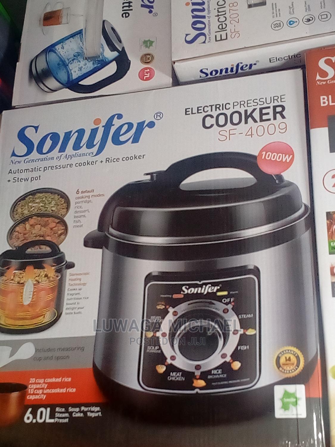Sonifer Electric Pressure Cooker Rice Cooker in Central Division