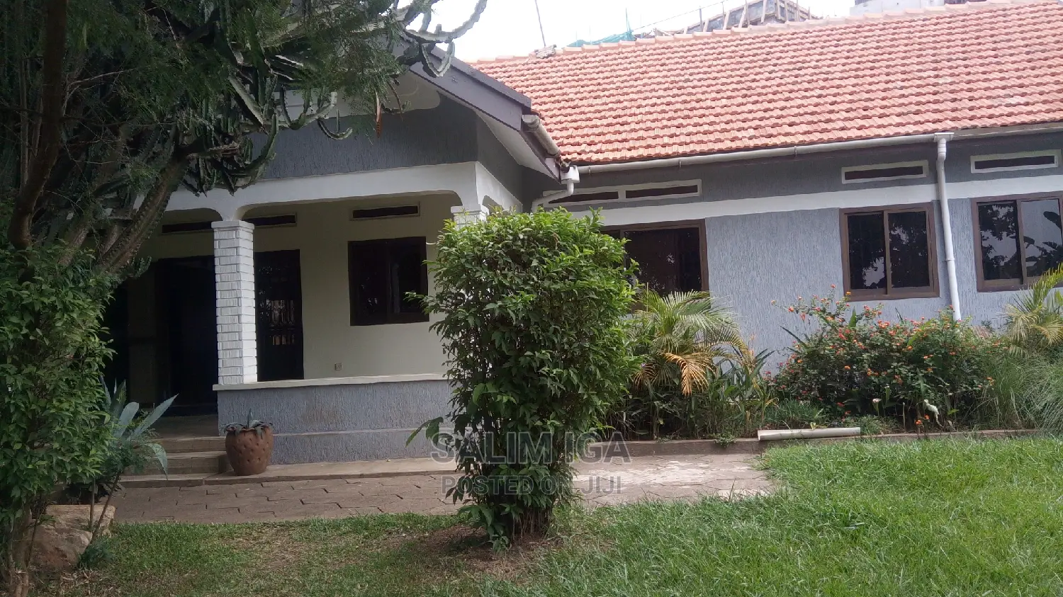 4bdrm Bungalow in Kololo Property, Central Division for Rent