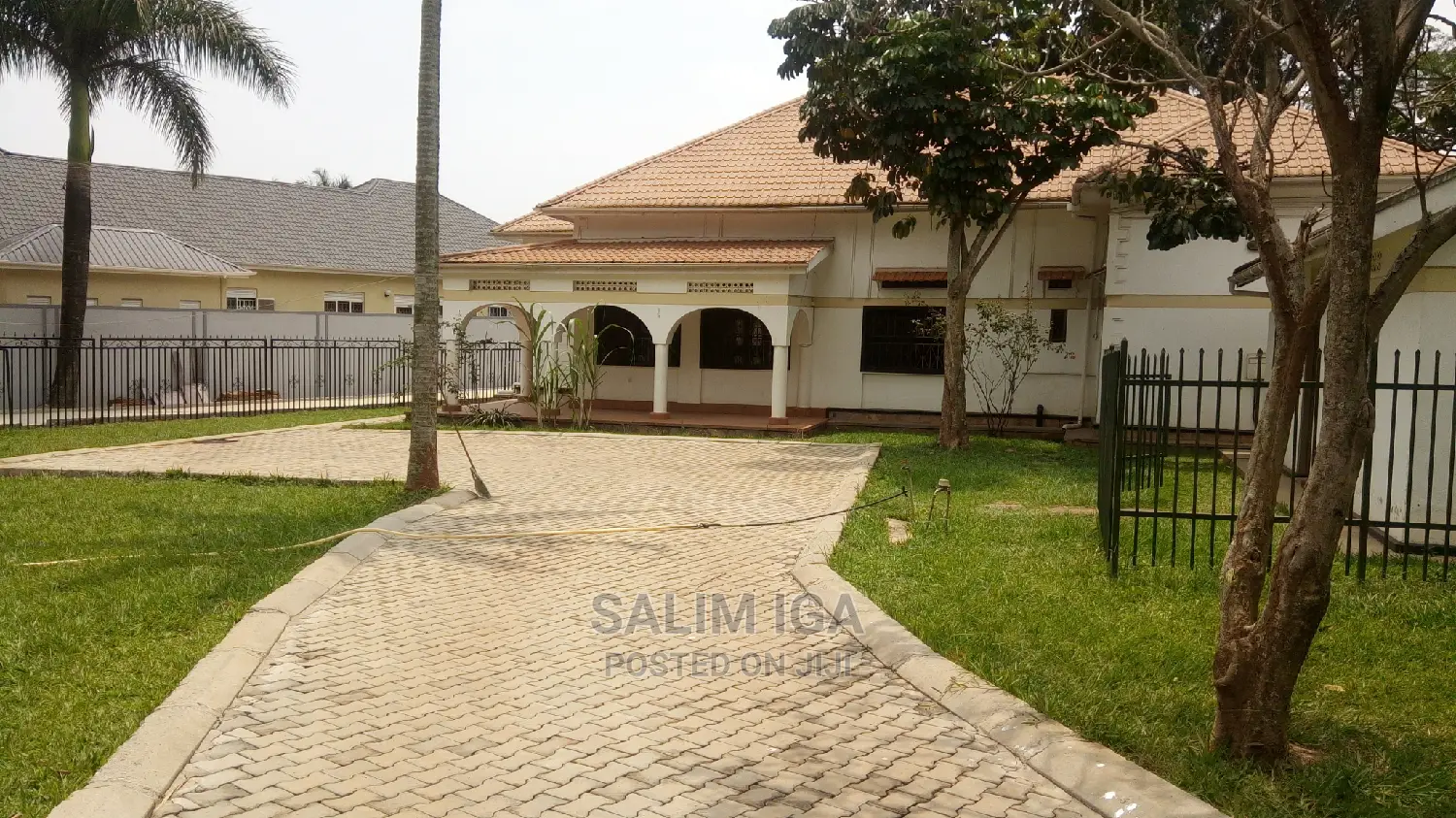 10bdrm Shared Apartment in Kololo Property, Central Division for Rent