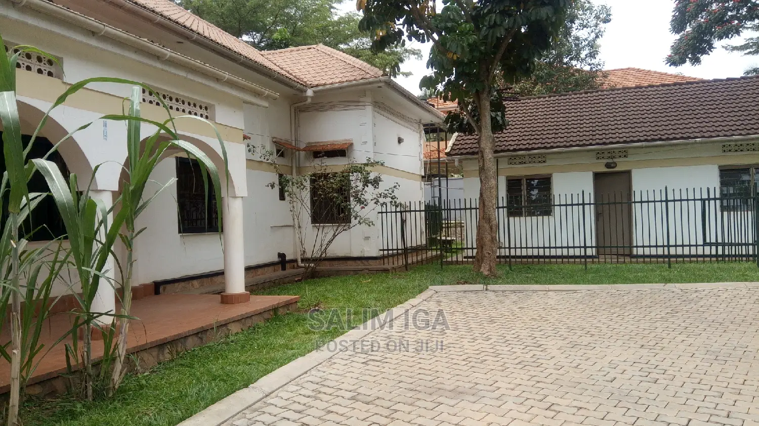 10bdrm Shared Apartment in Kololo Property, Central Division for Rent