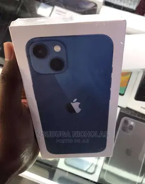 New Apple iPhone 13 128 GB Blue