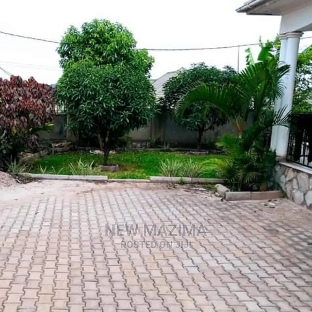 3bdrm House in Namugongo Kiwango, Division B for Sale