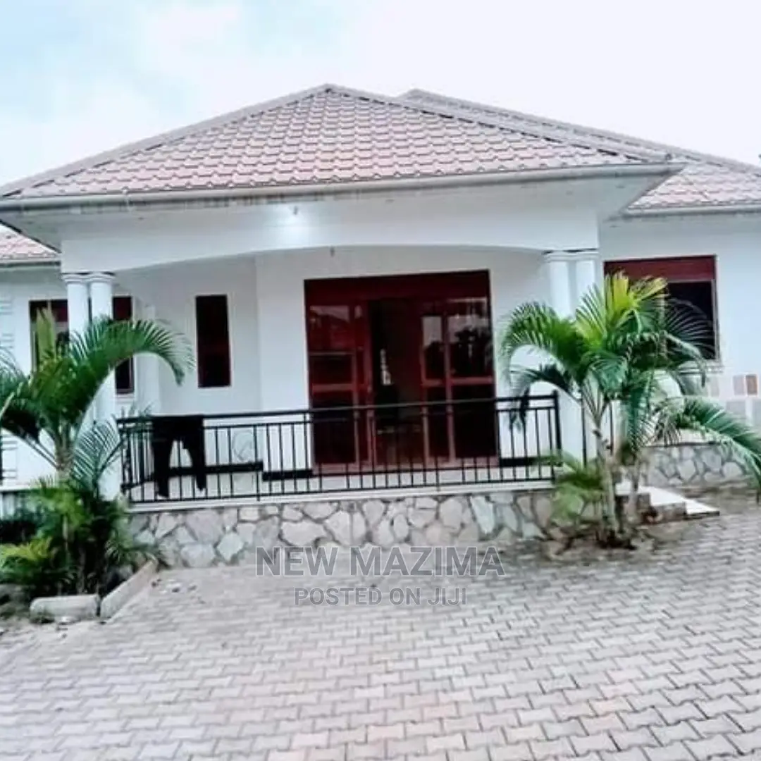 3bdrm House in Namugongo Kiwango, Division B for Sale