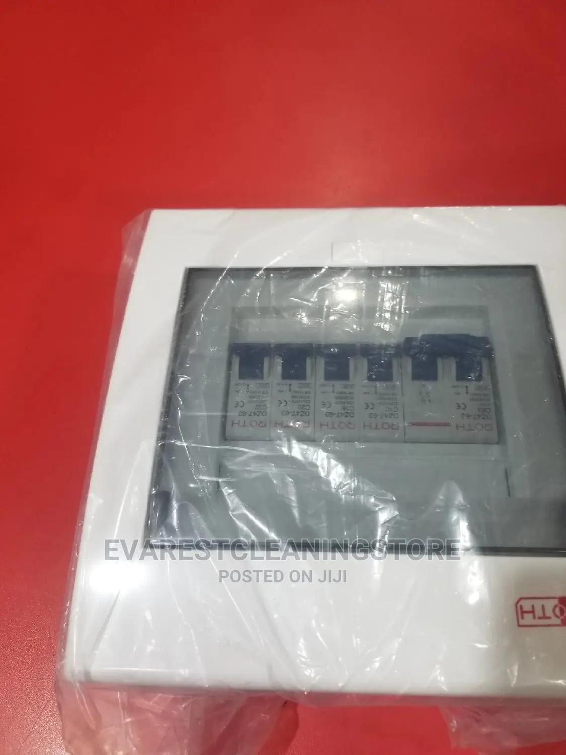 Electricity Distribution Box 4-6 Ways Main Switch Roth