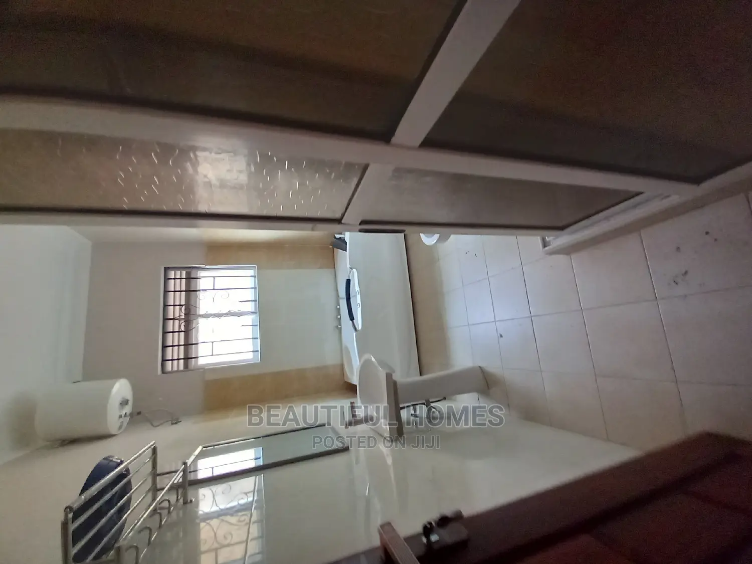 Furnished 4bdrm House in Minister'S Parlour, Kira for Sale