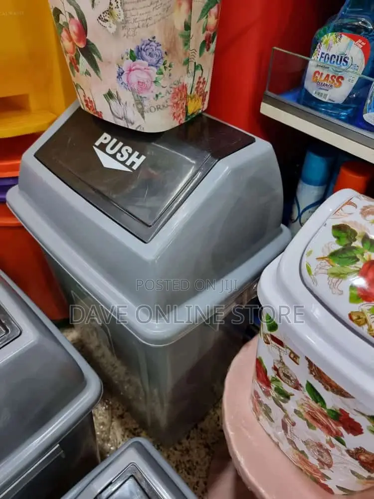 Push Dust Bins