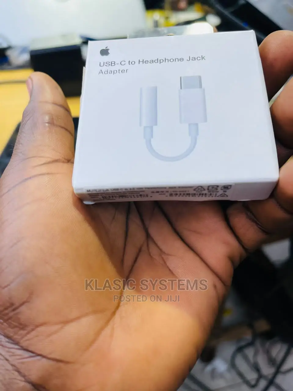 Usb-C to Headphones Jack