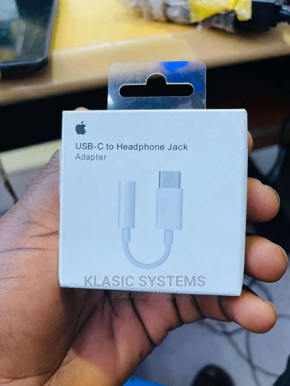 Usb-C to Headphones Jack
