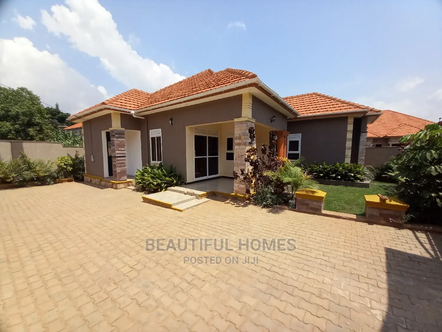 Furnished 4bdrm House in Kira Gated Estate for Sale