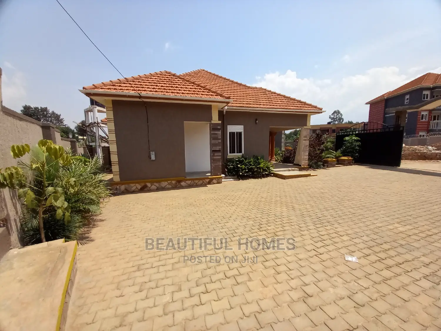 Furnished 4bdrm House in Kira Gated Estate for Sale