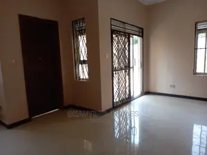 Furnished 4bdrm Bungalow in Tarmacked, Kira for Sale