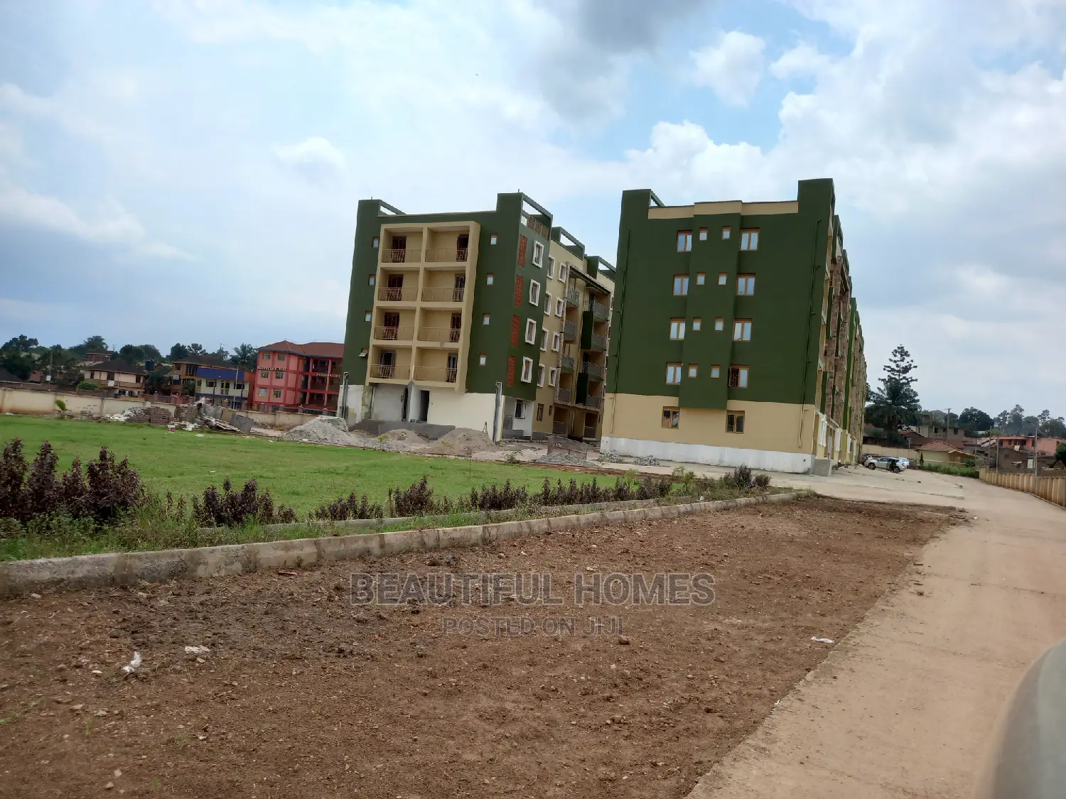 Furnished 2bdrm Condo in Bukoto, Central Division for Sale