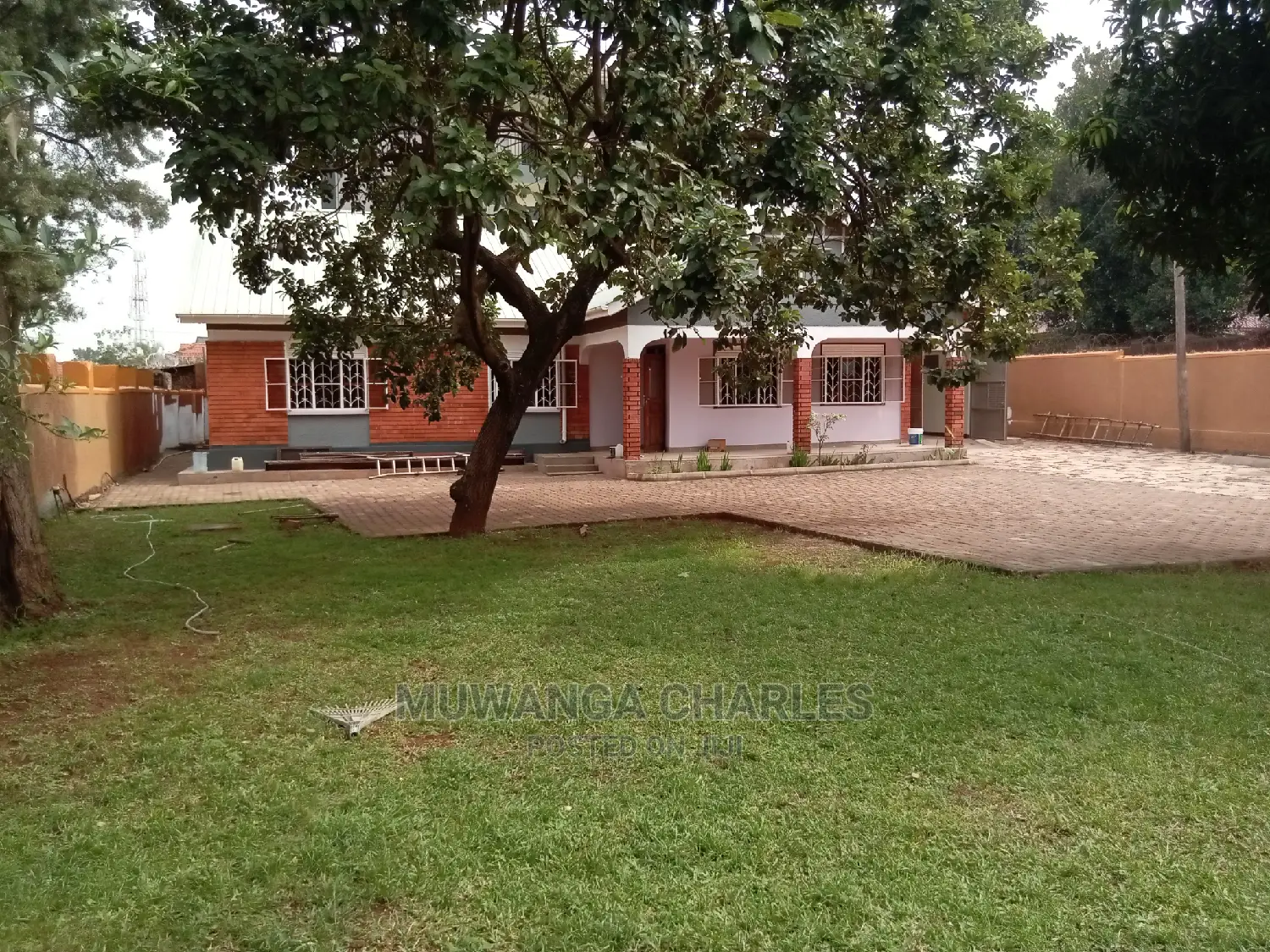Office for Rent in Bukoto