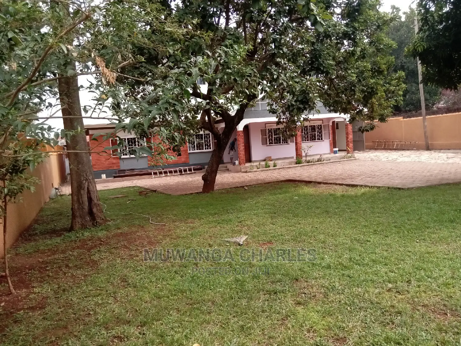 Office for Rent in Bukoto