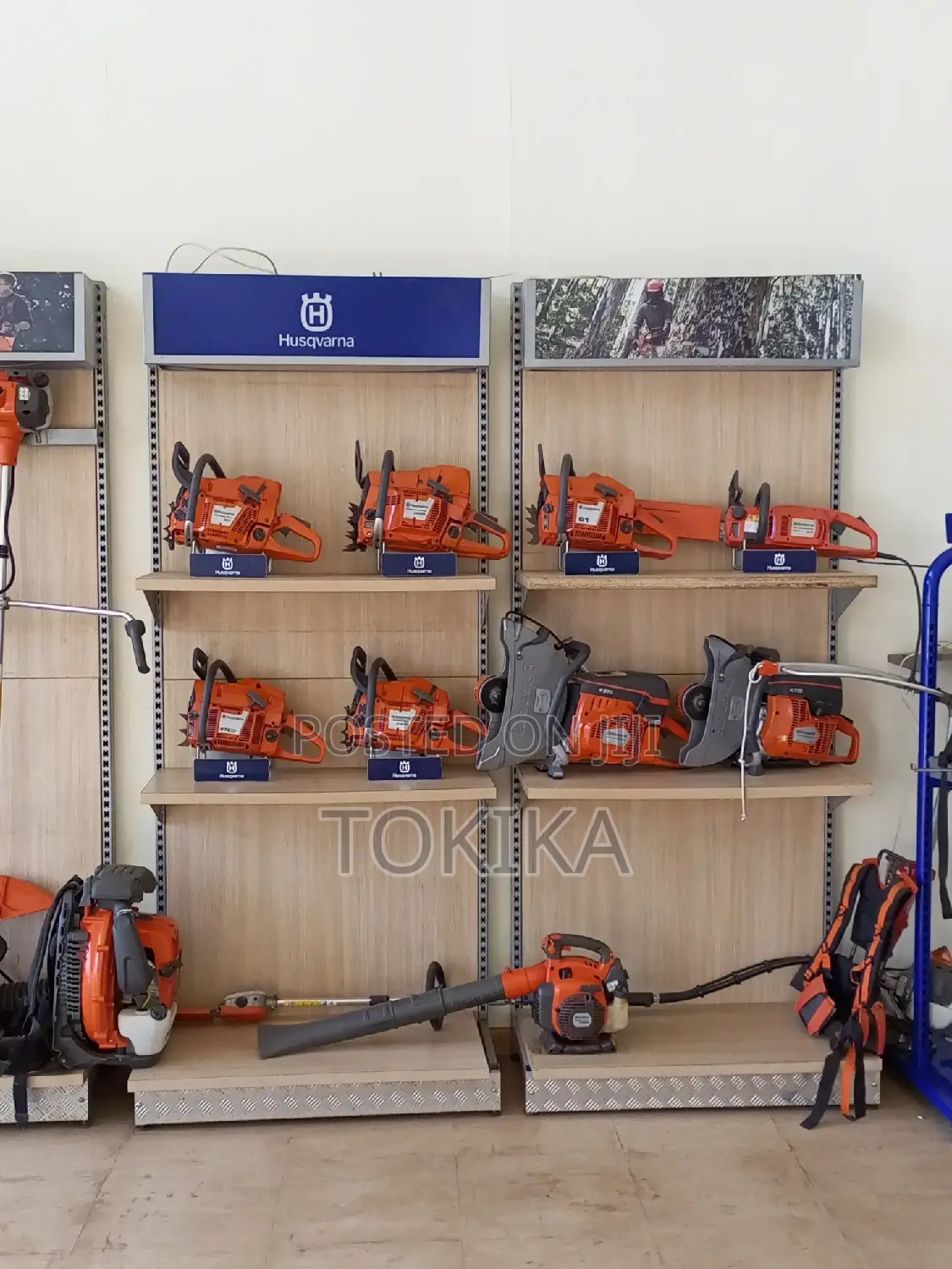 Husqvarna Chainsaw/ Power Saw 272 Original