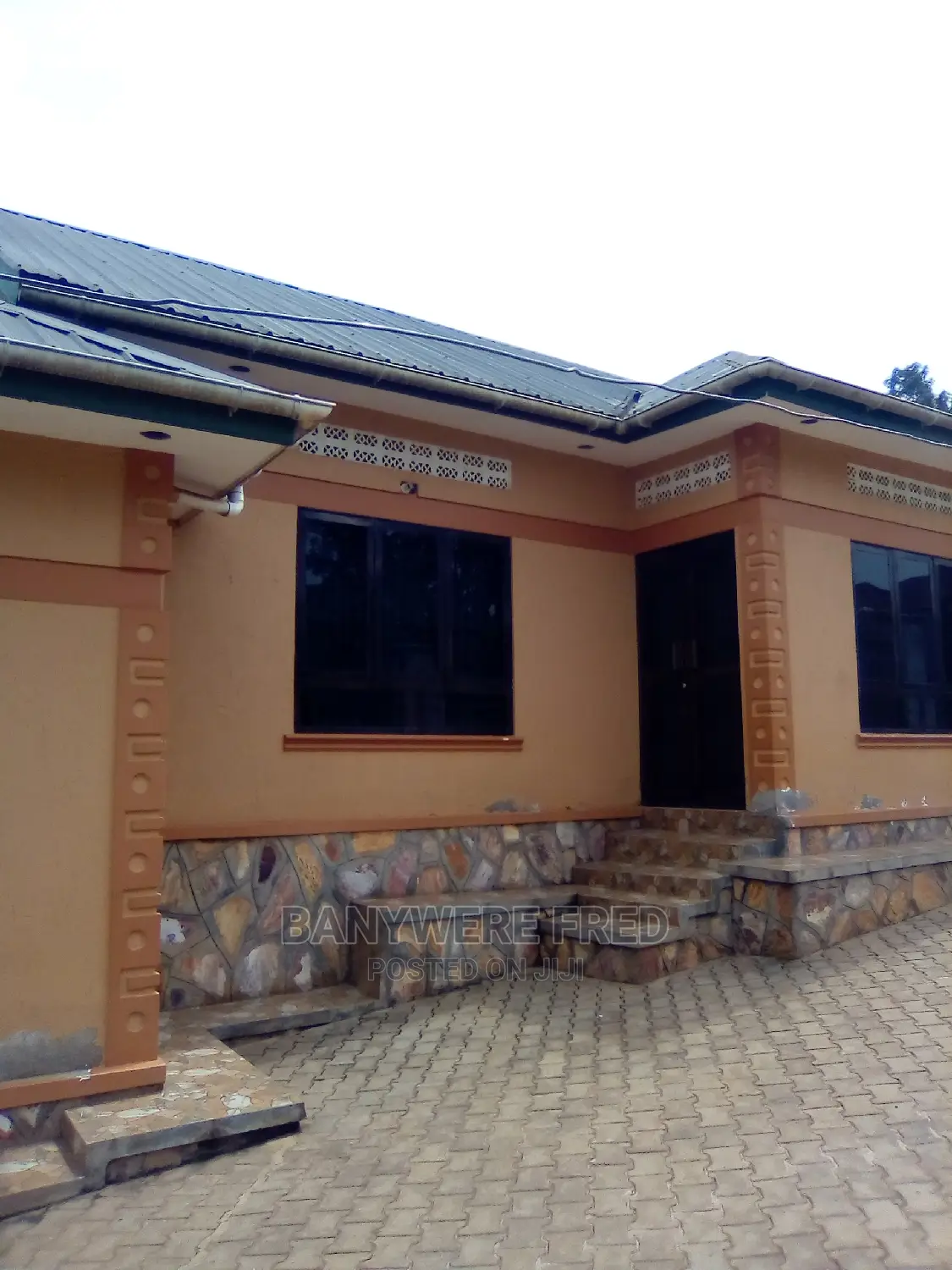 Furnished 2bdrm Bungalow in Goma for Rent