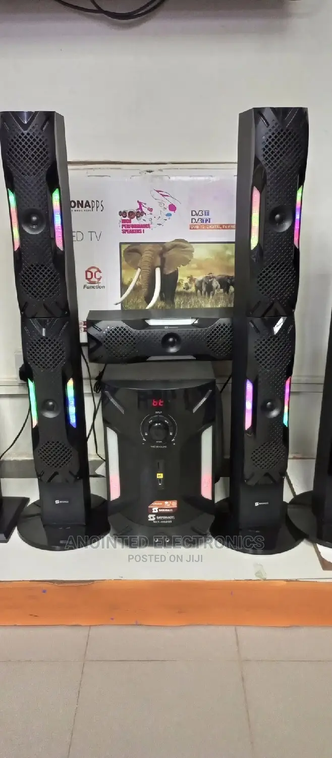 Home Theater, Sayona