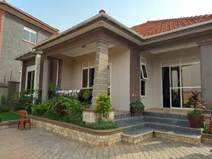 Furnished 4bdrm Bungalow in Kira Upscale for Sale