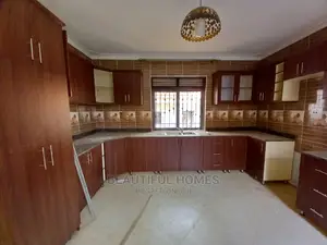Furnished 4bdrm Duplex in Kira Rich Area for Sale