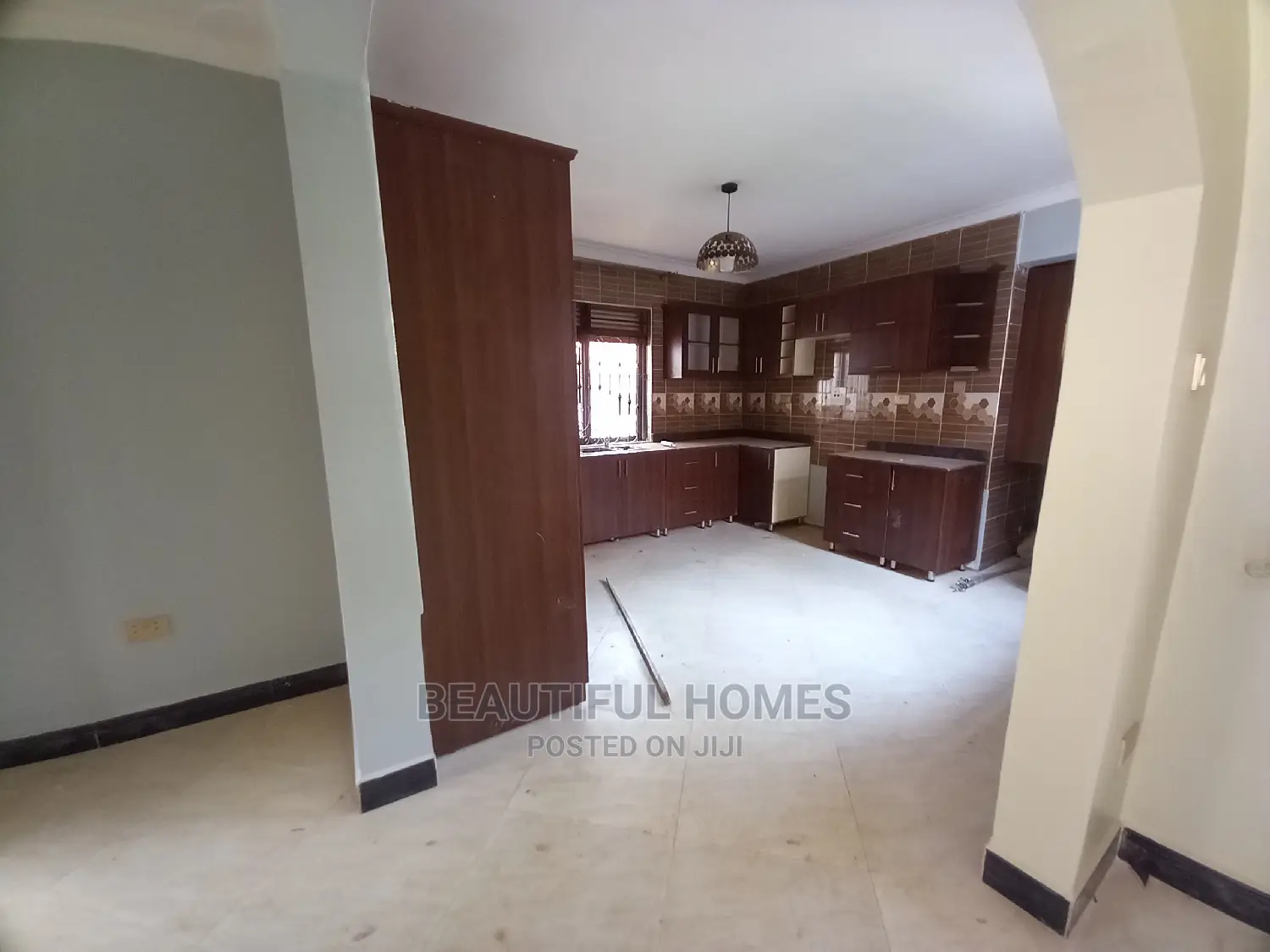 Furnished 4bdrm Duplex in Kira Gated for Sale
