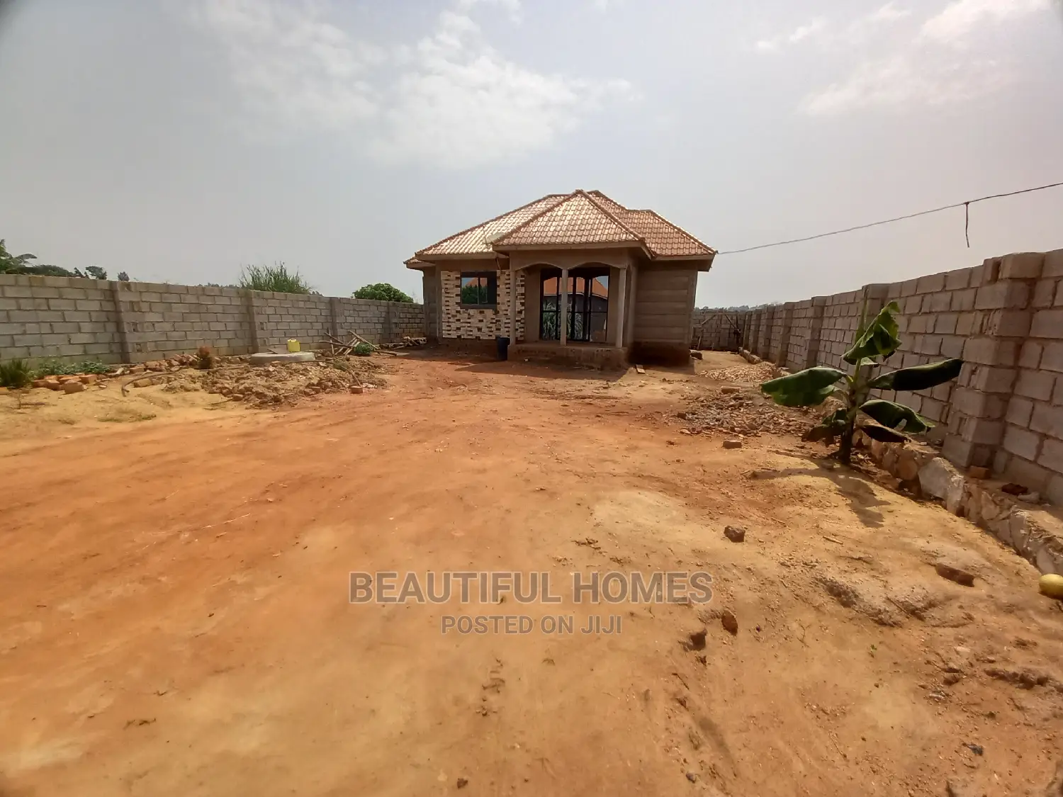 Furnished 3bdrm House in Kira for Sale