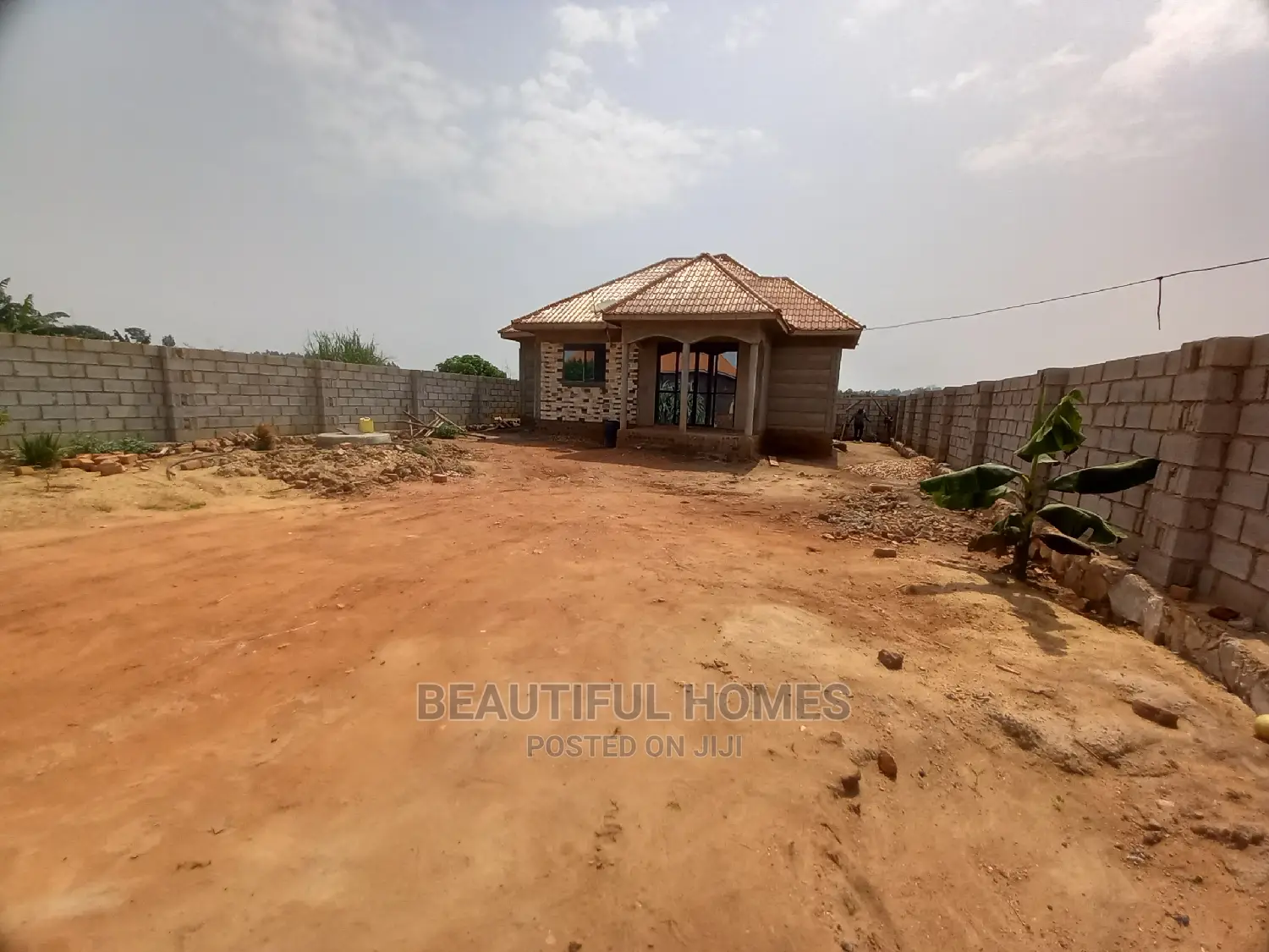 Furnished 3bdrm House in Kira for Sale