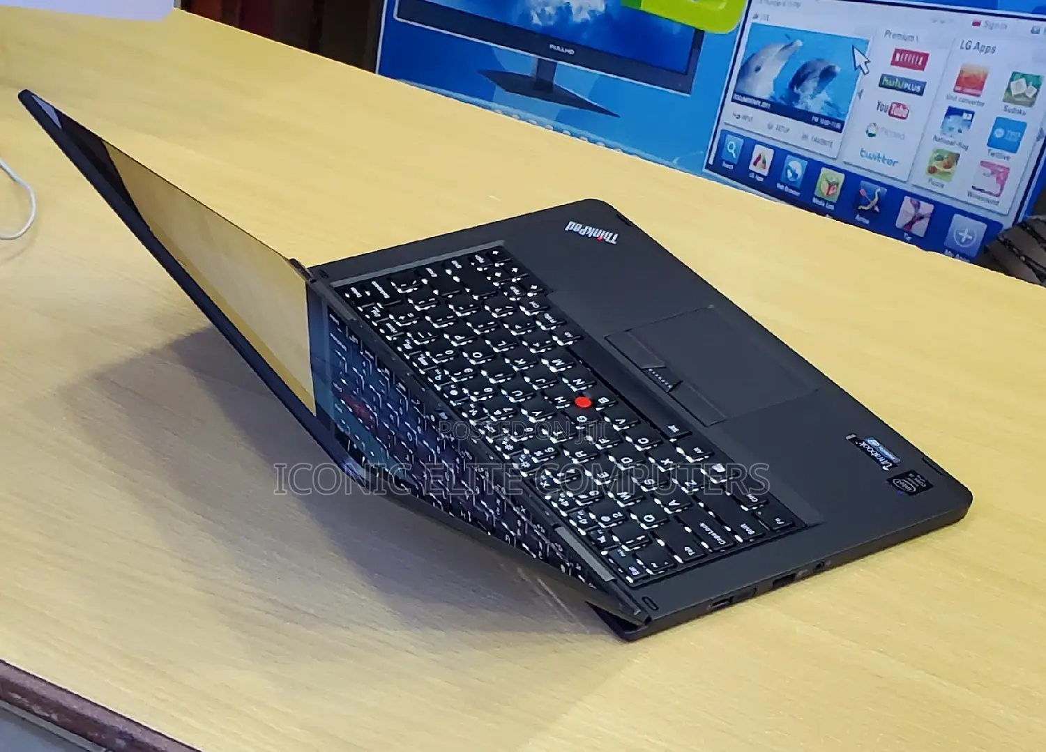 Laptop Lenovo ThinkPad Yoga 370 8GB Intel Core I5 SSD 256GB