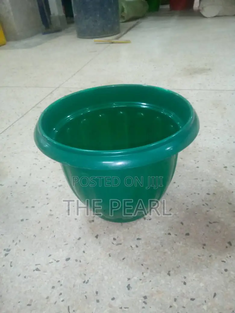 Plastic Flowe Pot