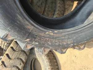18.4r30 2nd Hand Tires