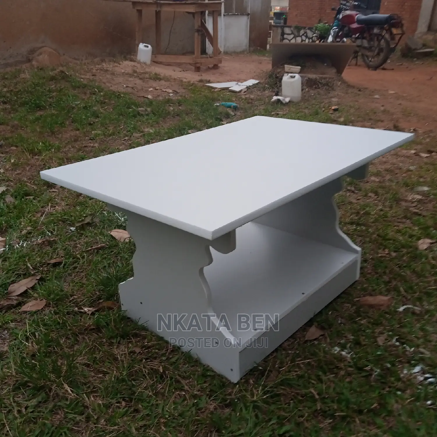 White Simple Center Table