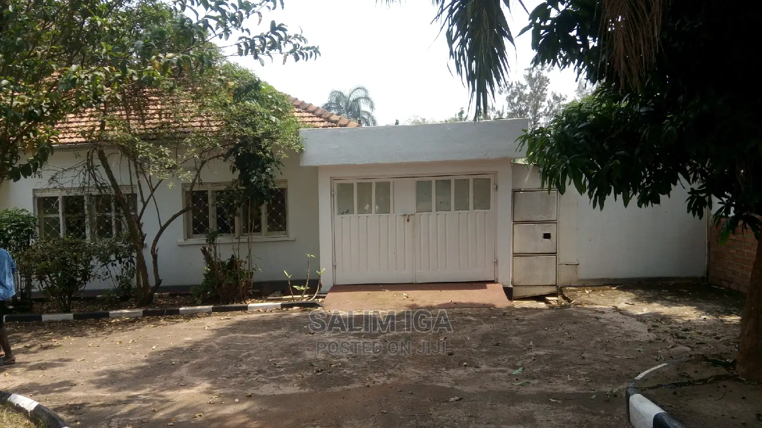 3bdrm Bungalow in Kololo Property, Central Division for Sale