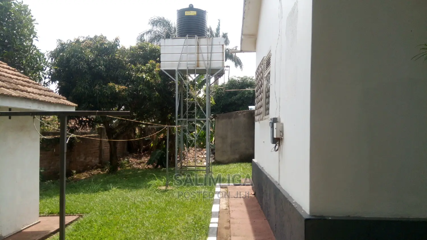 3bdrm Bungalow in Kololo Property, Central Division for Sale