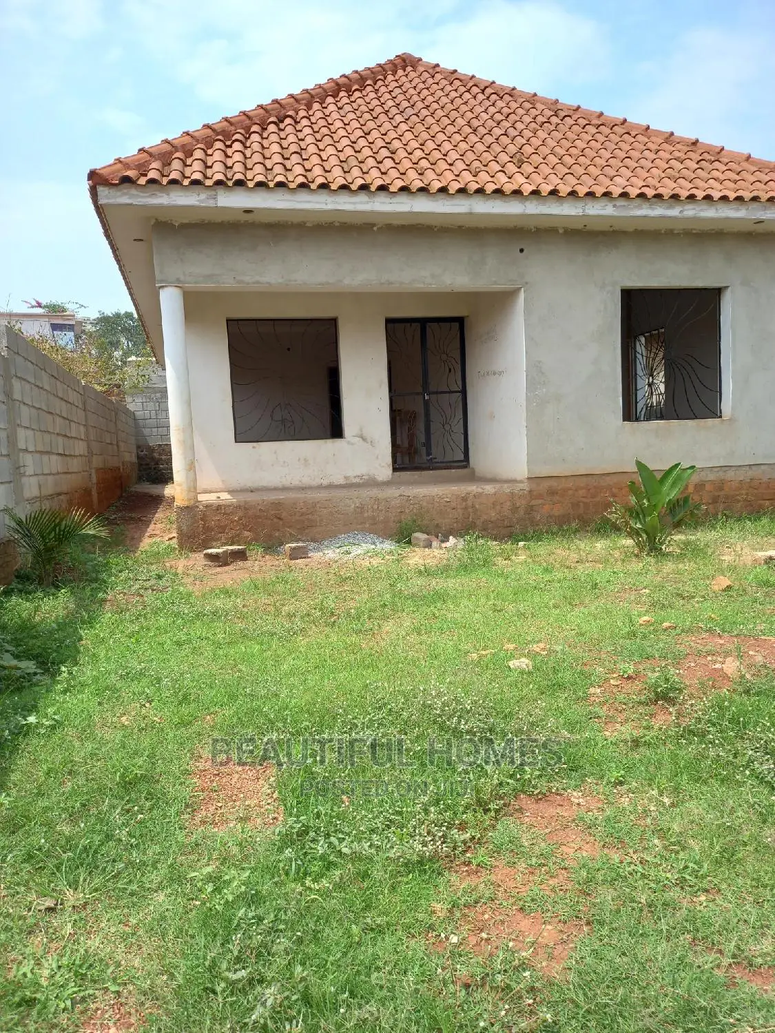 Furnished 3bdrm House in Kira for Sale