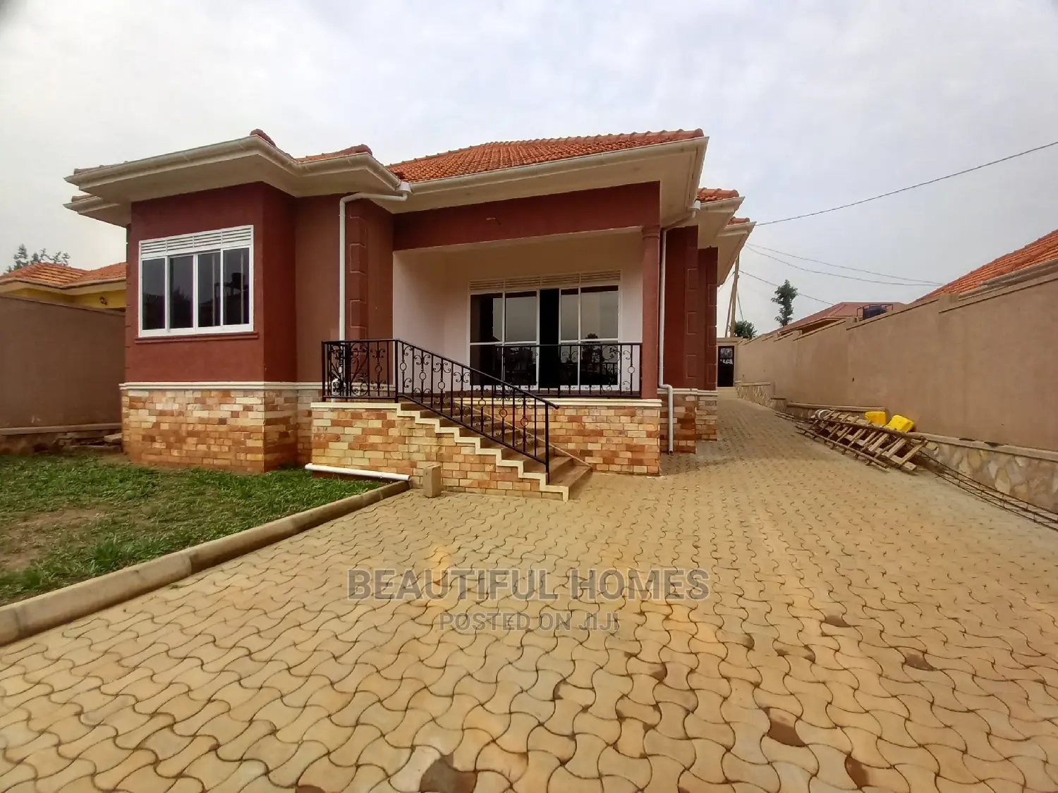 Furnished 4bdrm House in Ministers Village, Kira for Sale