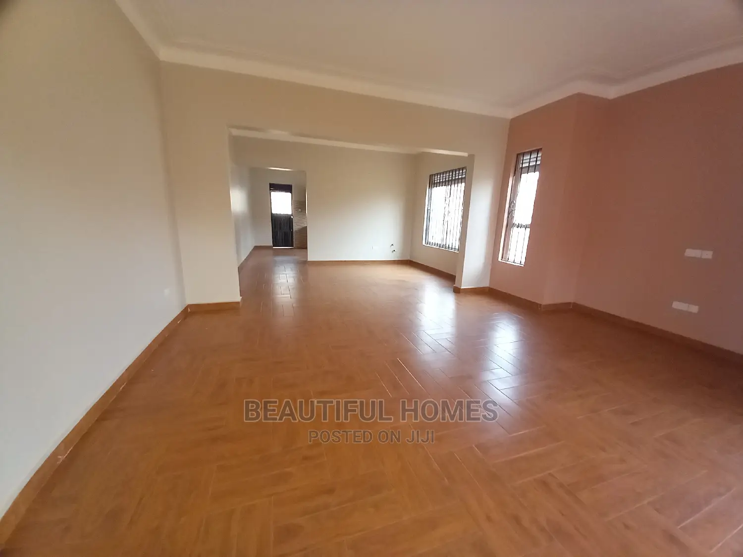 Furnished 4bdrm House in Ministers Village, Kira for Sale