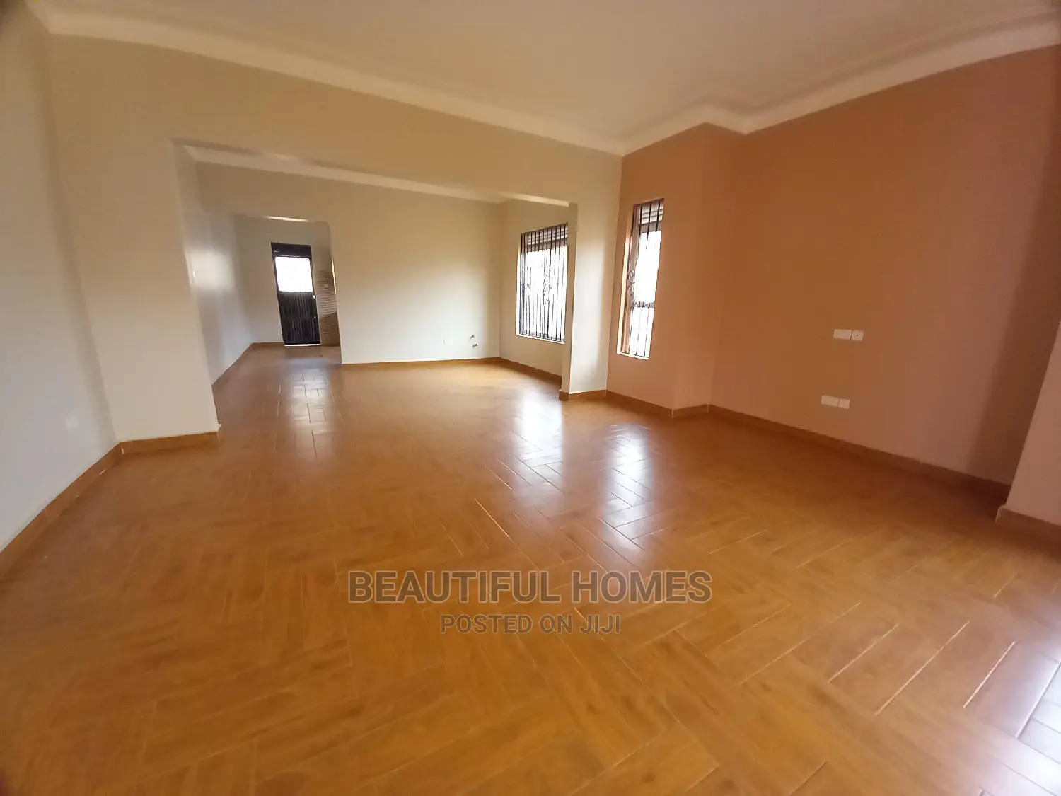 Furnished 4bdrm House in Ministers Village, Kira for Sale