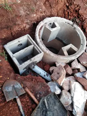 Septic Toilet Tank Construction