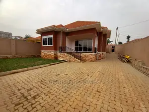 Furnished 4bdrm Bungalow in Kira Diplomat Estate for Sale