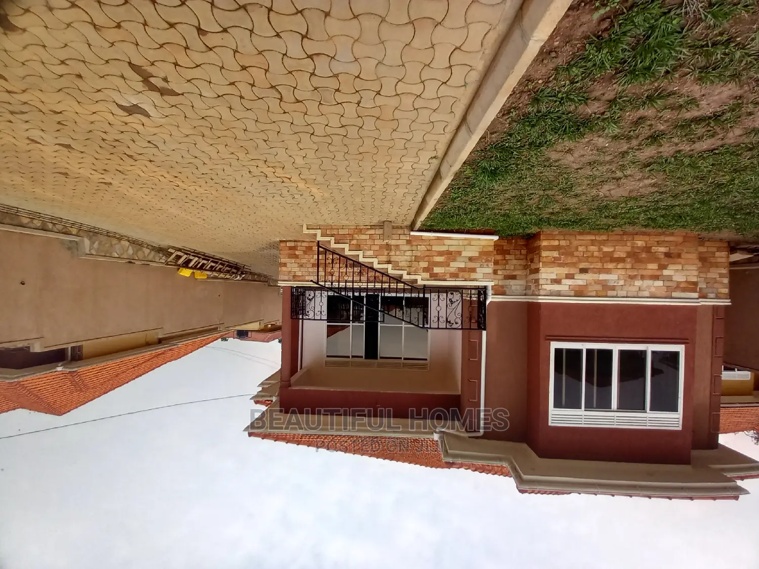 Furnished 4bdrm Bungalow in Kira Wealthy Estate for Sale