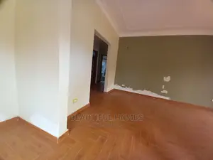 Furnished 4bdrm Mansion in Palatial Estate, Kira for Sale