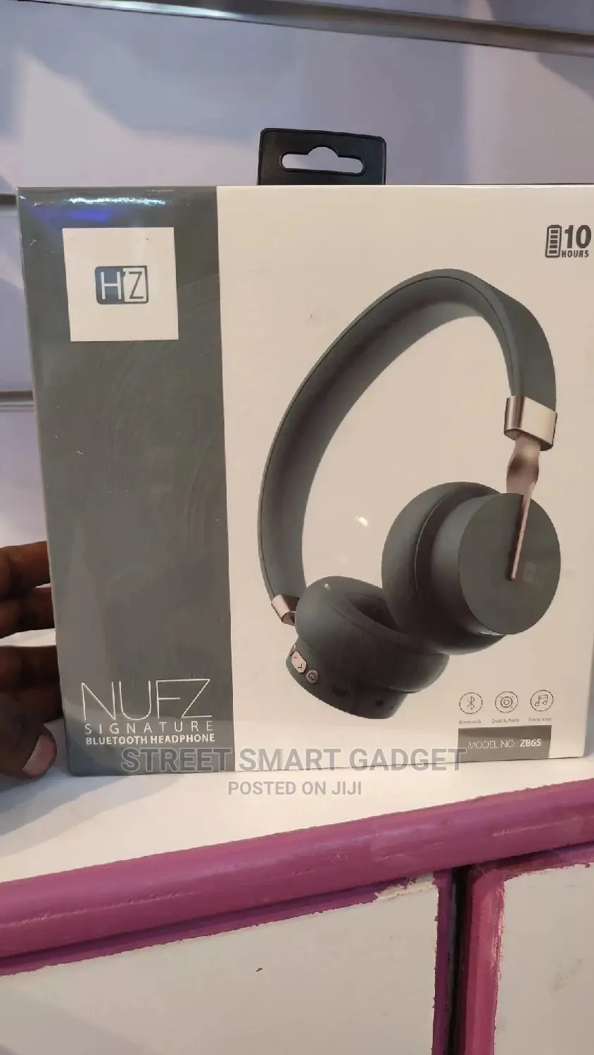Hz Nufz-Signature Headphones
